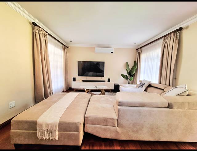 5 BEDROOM HOUSE TO LET IN BEDFORDVIEW